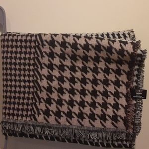 Two Toned Mixit Scarf